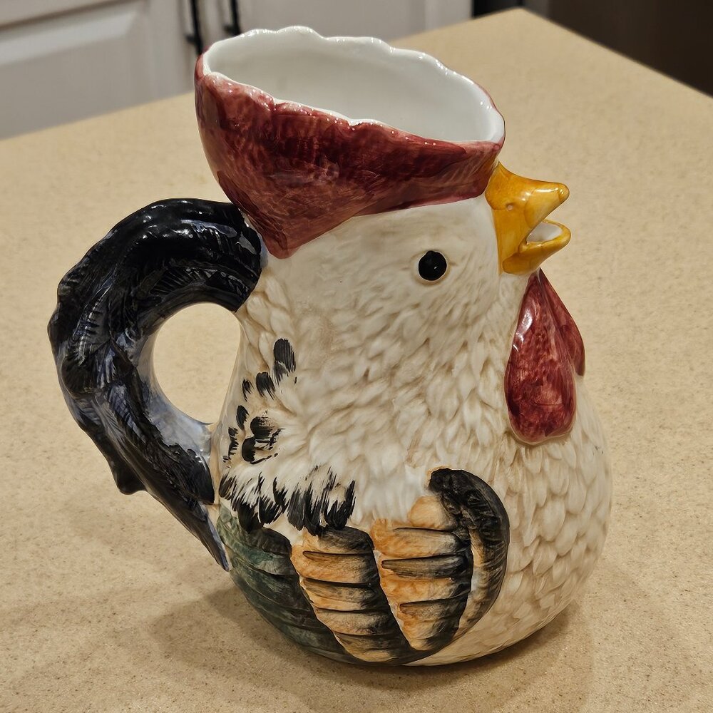 RARE VINTAGE ITALY HANDPAINTED HANDMADE CHICKEN CERAMIC JUG PITCHER VASE